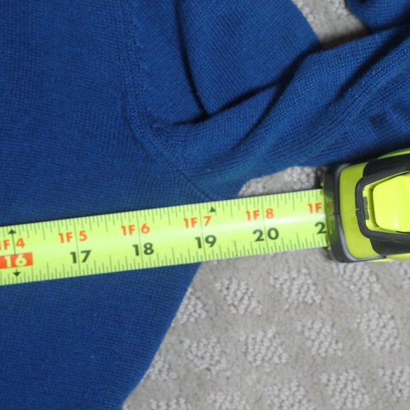 Moda International Size S Teal Deep V Neck Sweater - Picture 4 of 6